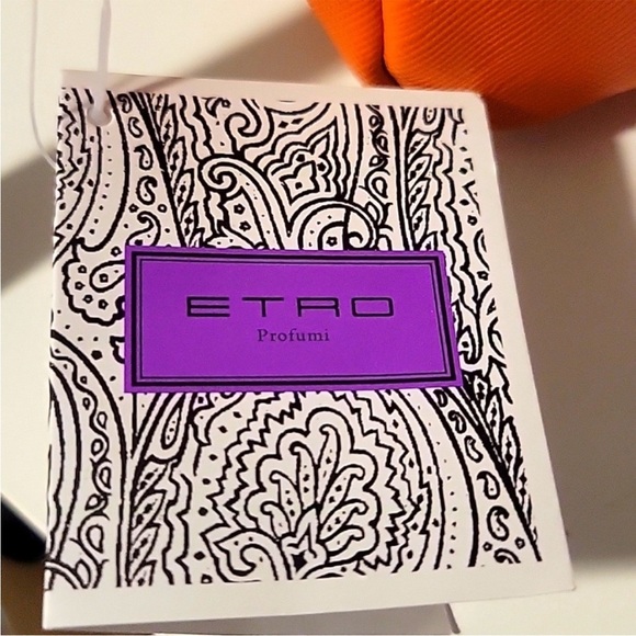 COPY - NWT ETRO orange cosmetic bag - Picture 3 of 6